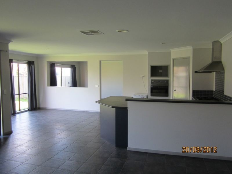 23 Tarragon Drive, Tarneit VIC 3029