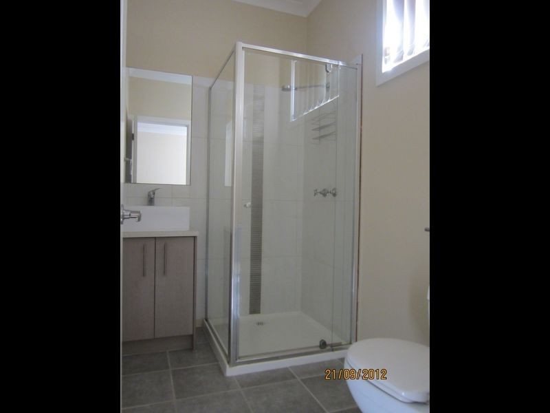 2/6 Horseshoe Circuit, Truganina VIC 3029