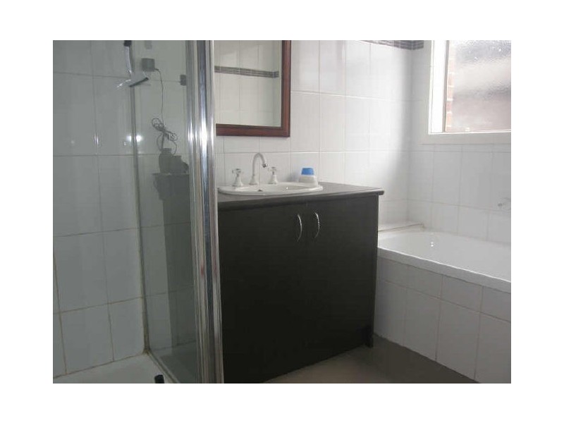 18 Joybells Crescent, Tarneit VIC 3029