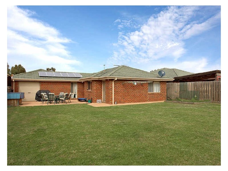 3 Rutman Place, Werribee VIC 3030