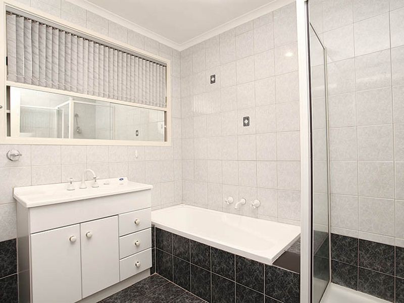 38 Tamarind Crescent, Werribee VIC 3030