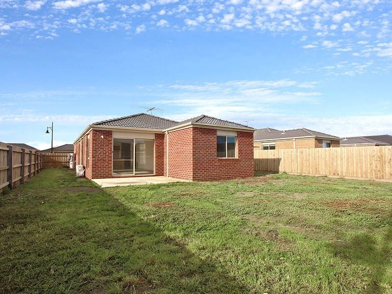 16 Galeff Street, Truganina VIC 3029