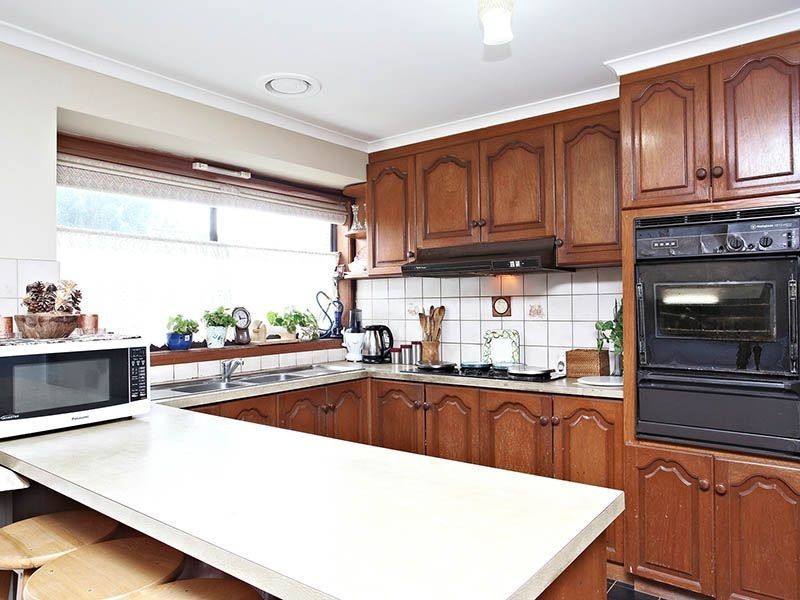 5 Songlark Crescent, Werribee VIC 3030