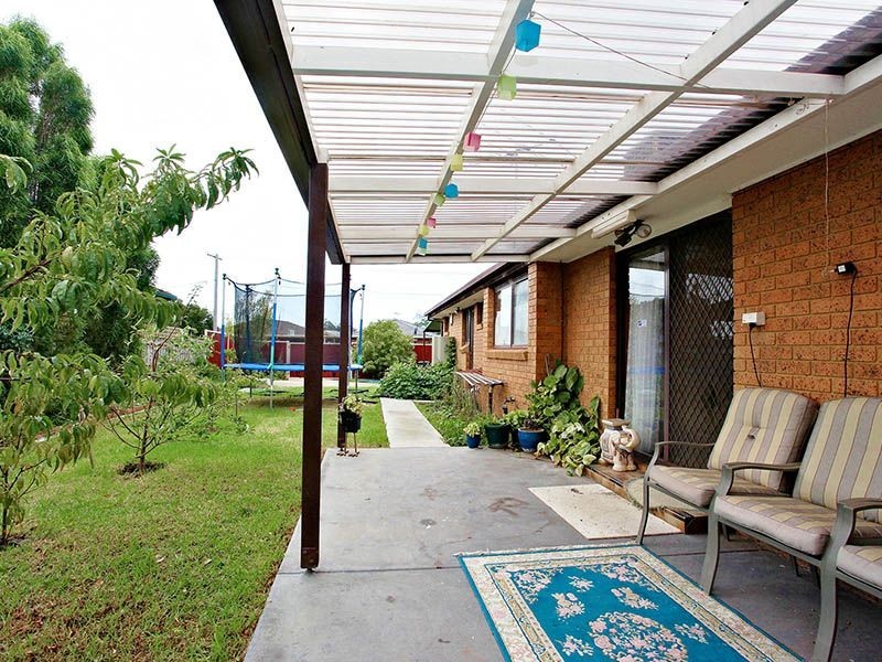 5 Songlark Crescent, Werribee VIC 3030