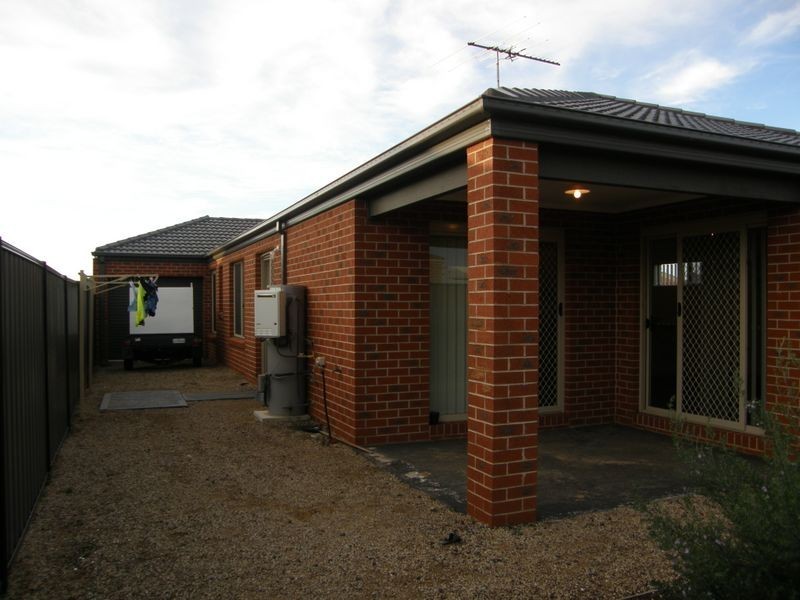 6 Billlabong Crescent, Tarneit VIC 3029