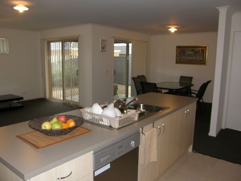6 Billlabong Crescent, Tarneit VIC 3029