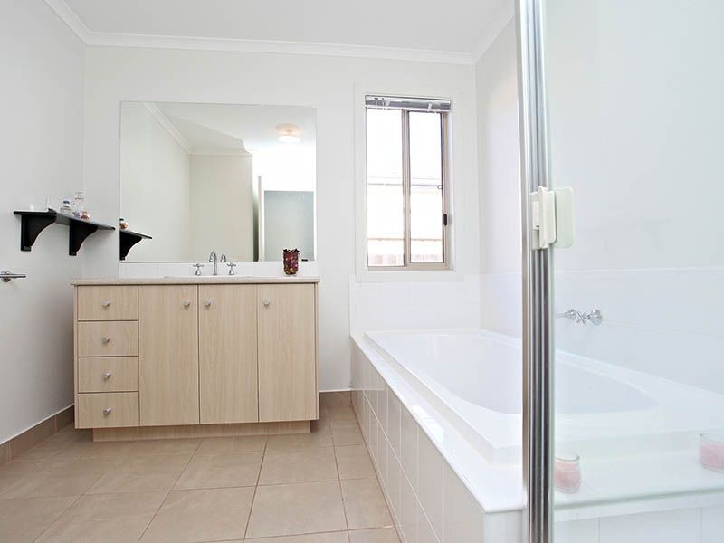 7 Giselle Grove, Tarneit VIC 3029