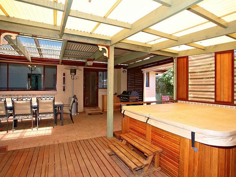 51 Baggott Drive, Hoppers Crossing VIC 3029