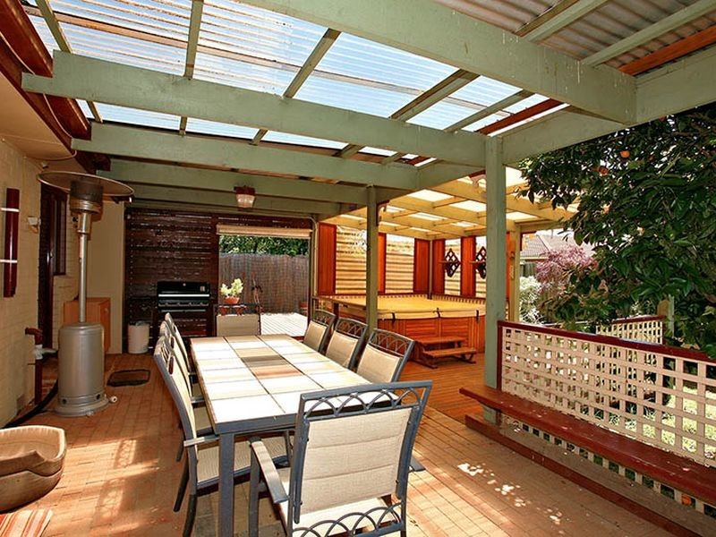 51 Baggott Drive, Hoppers Crossing VIC 3029