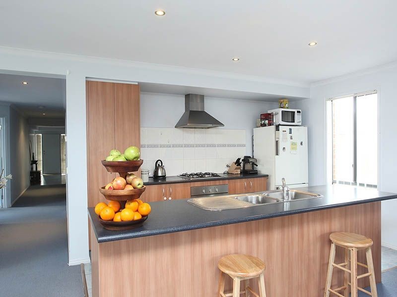 3 Carissa Circuit, Werribee VIC 3030