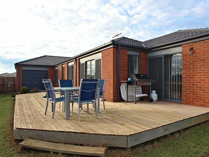 3 Carissa Circuit, Werribee VIC 3030