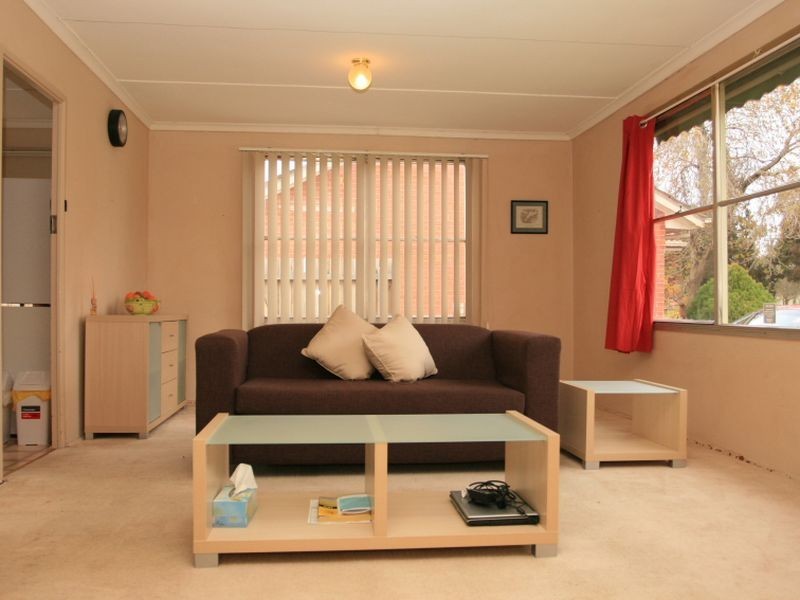 8 Silver Street, Werribee VIC 3030