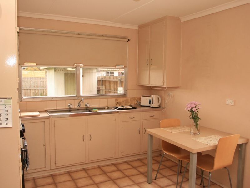 8 Silver Street, Werribee VIC 3030