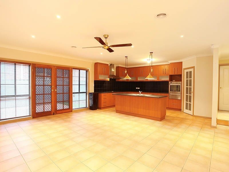 19 Melpomene Blvd, Tarneit VIC 3029