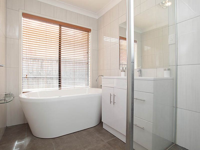 8 Loxton Street, Tarneit VIC 3029