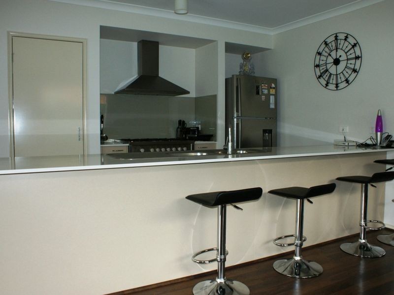 36 Mayfield Avenue, Truganina VIC 3029