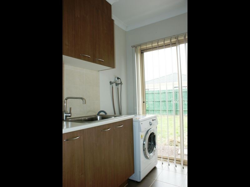 36 Mayfield Avenue, Truganina VIC 3029