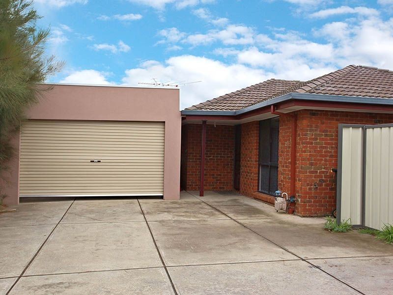 2/58 Oriole Drive, Werribee VIC 3030