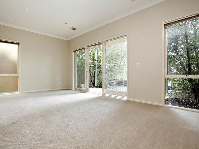 Unit 40/1 Greg Norman Drive, Sanctuary Lakes VIC 3030