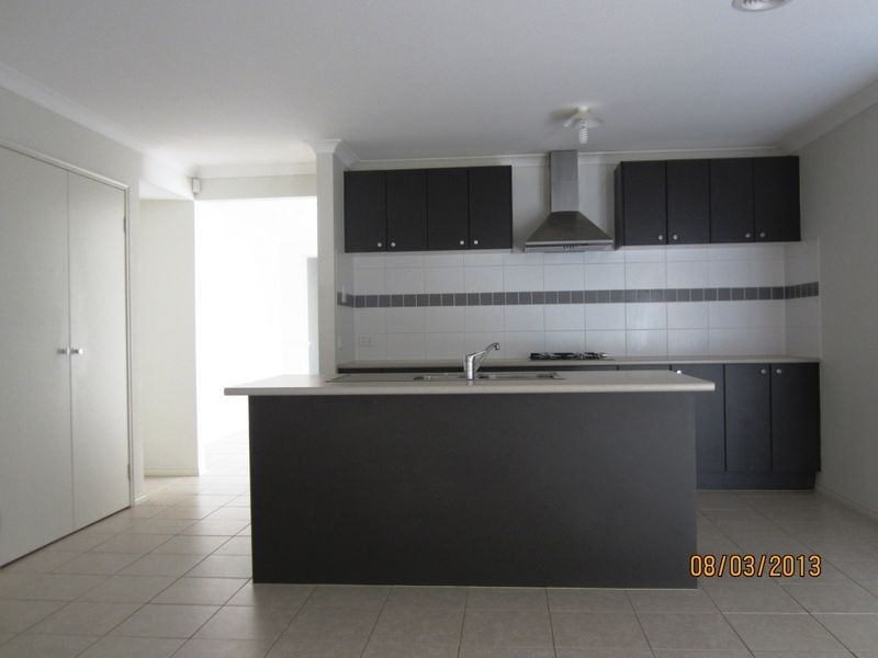 32 Vanderbilt Avenue, Truganina VIC 3029