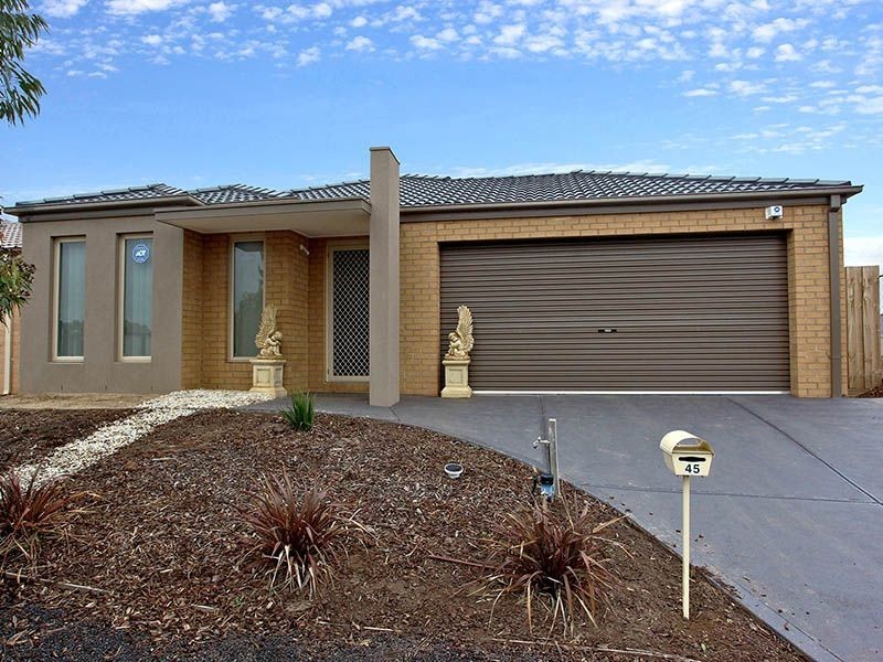 45 Billabong Crescent, Tarneit VIC 3029