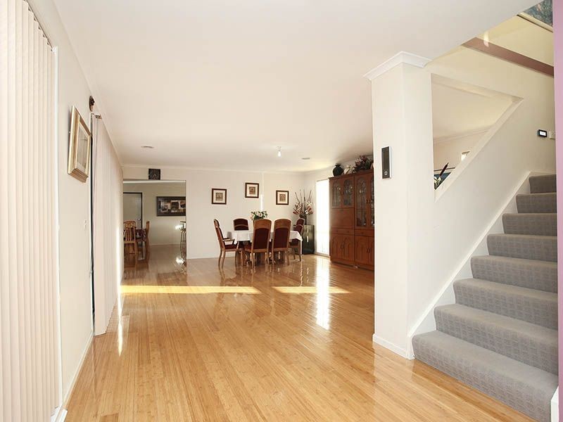 11 Waterways Boulevard, Williams Landing VIC 3027