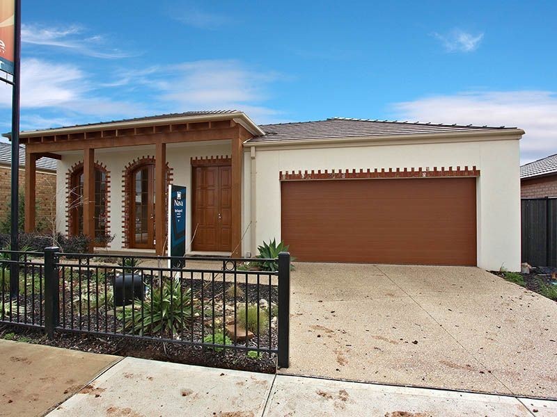 4 Hummingbird Boulevard, Tarneit VIC 3029