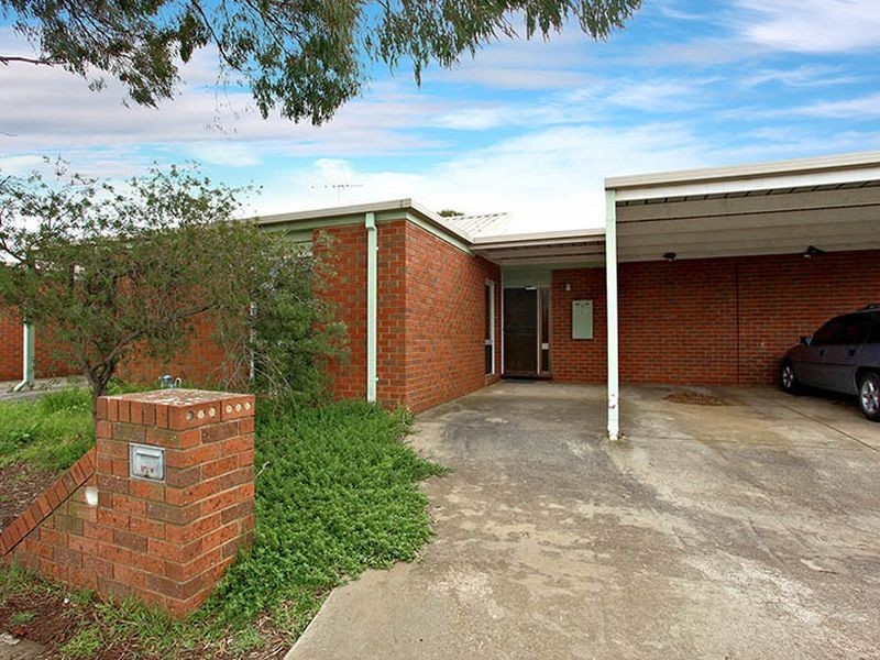 4/1 Bayview Crescent, Hoppers Crossing VIC 3029