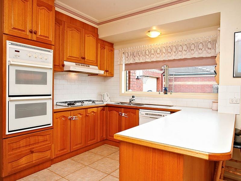 36 Wildflower Crescent, Hoppers Crossing VIC 3029