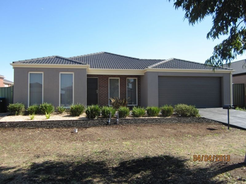 52 Vaughan Chase, Wyndham Vale VIC 3024