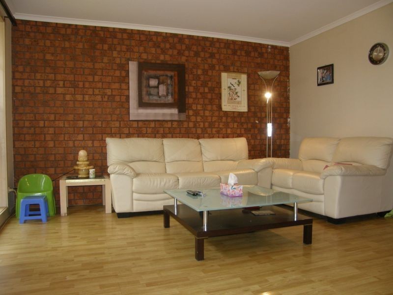 11 Melton Close, Werribee VIC 3030