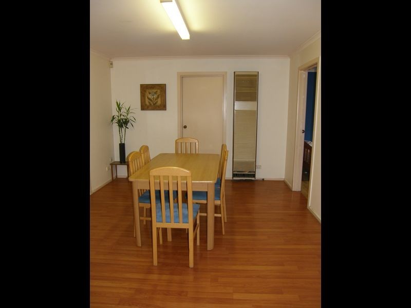 11 Melton Close, Werribee VIC 3030