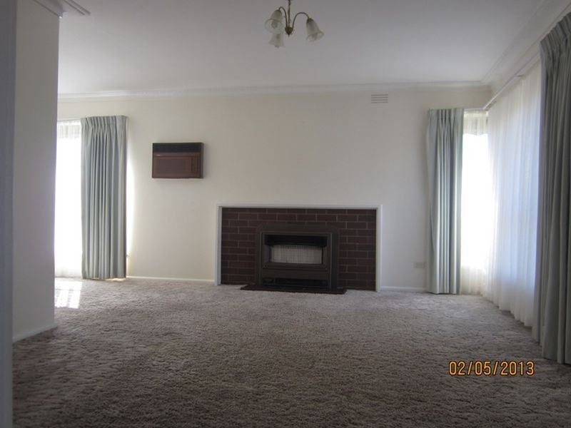 14 Barrot Avenue, Hoppers Crossing VIC 3029