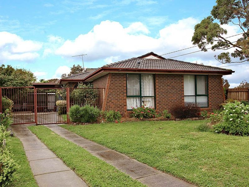 18 Coventry Drive, Werribee VIC 3030