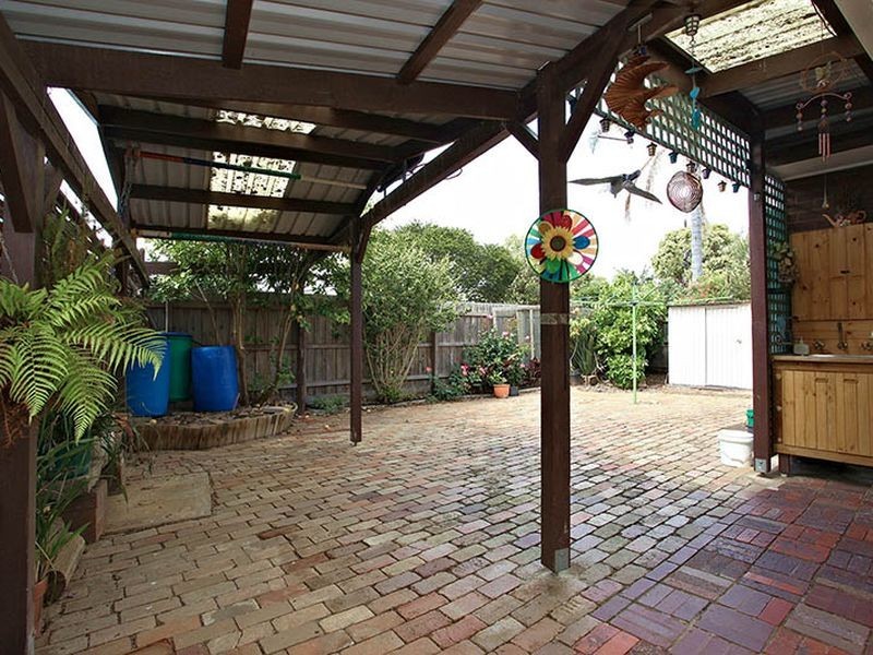 37 Hampstead Drive, Hoppers Crossing VIC 3029