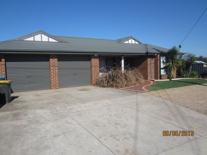 2 Millewa Way, Wyndham Vale VIC 3024
