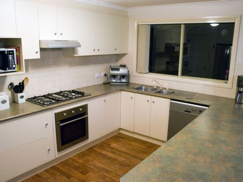 15 Buckhurst Way, Hoppers Crossing VIC 3029