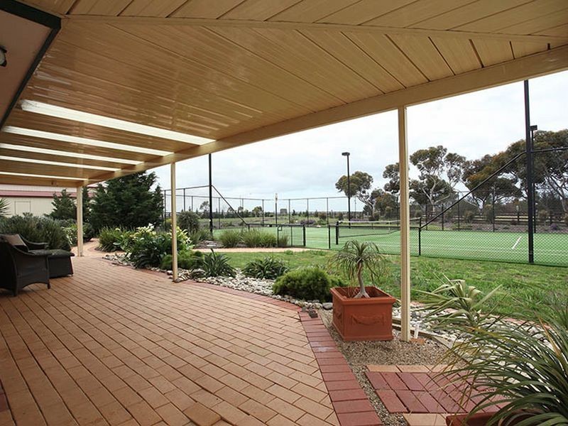 229-255 Old Melbourne Road, Little River VIC 3211