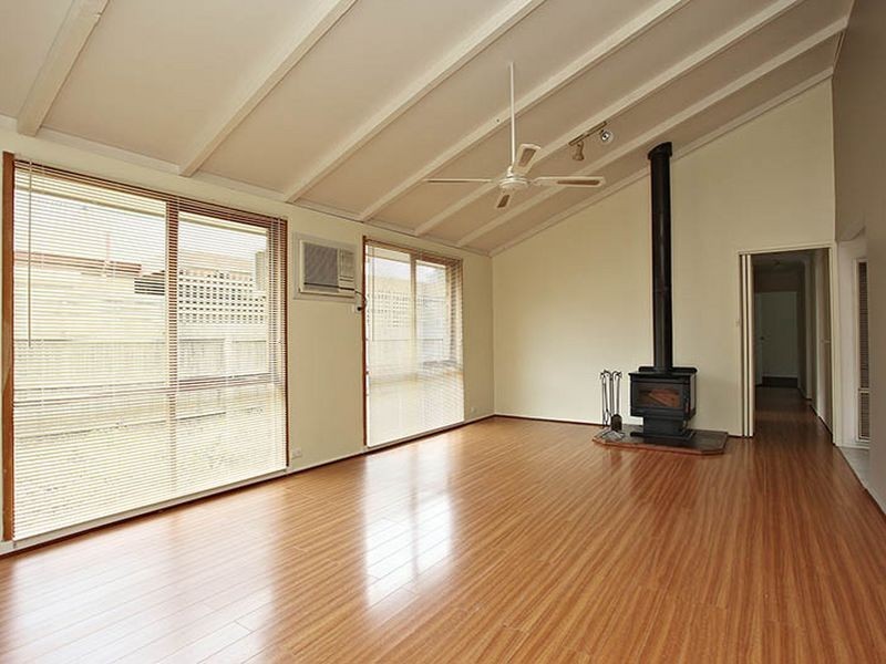 5 Tudor Court, Hoppers Crossing VIC 3029
