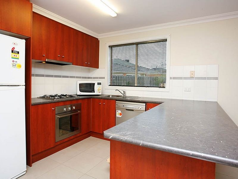 9 Joybells Crescent, Tarneit VIC 3029