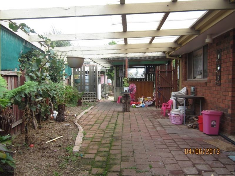 11 Thoroughbred Avenue, Werribee VIC 3030