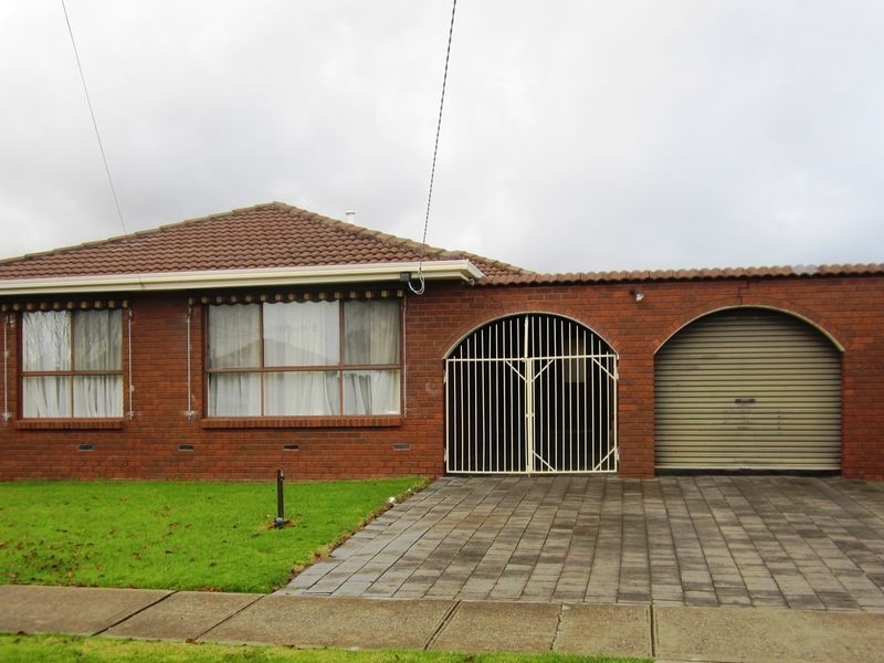 11 Hampstead Drive, Hoppers Crossing VIC 3029