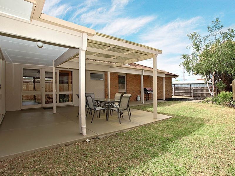 5 Lamb Grove, Hoppers Crossing VIC 3029