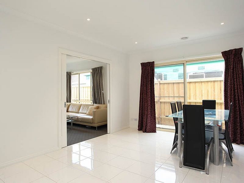 27 Prominence Boulevard, Tarneit VIC 3029