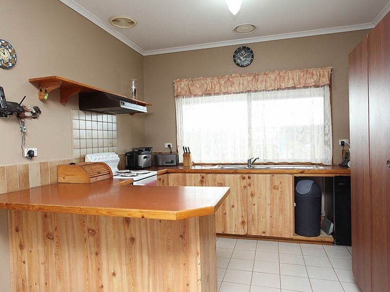 280 Cherry Swamp Road, Little River VIC 3211