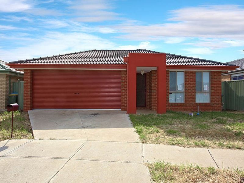 53 Jade Crescent, Wyndham Vale VIC 3024