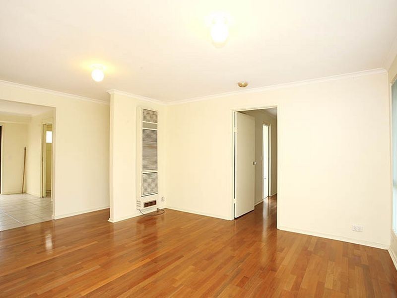 2/92 Blackforest Road, Wyndham Vale VIC 3024