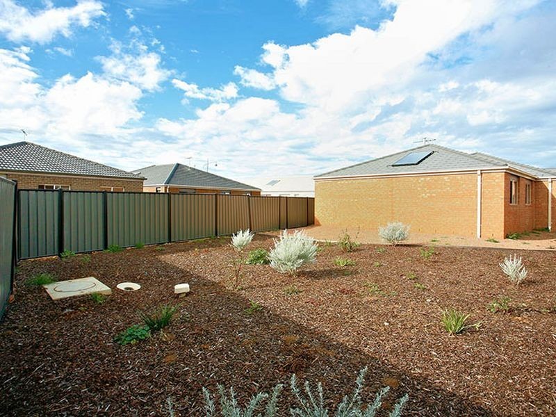 4 Kellerman Drive, Point Cook VIC 3030