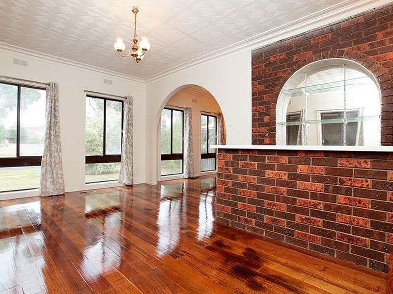 38 Woodville Park Drive, Hoppers Crossing VIC 3029