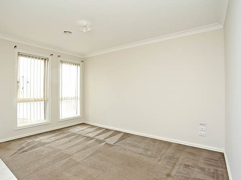 24 James Cook Drive, Truganina VIC 3029